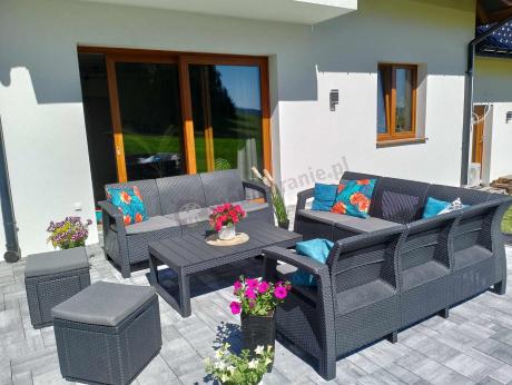 Narożnik do ogrodu Relly VII grafit ze stołem podnoszonym i fotelem + pufy