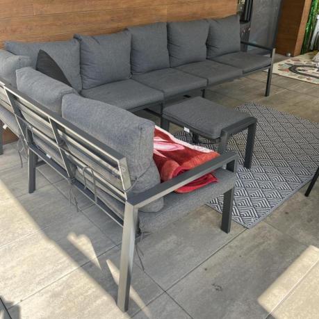 Narożnik na taras na metalowym stelażu ze stołem 160cm i pufami - Sodor Corner XXL - Dark Grey