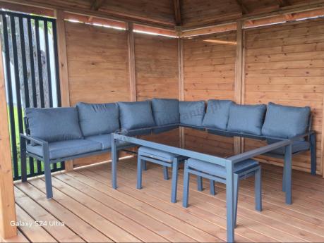 Narożnik na taras na metalowym stelażu ze stołem 160cm i pufami - Sodor Corner XXL - Dark Grey