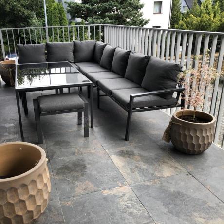 Narożnik na taras na metalowym stelażu ze stołem 160cm i pufami - Sodor Corner XXL - Dark Grey