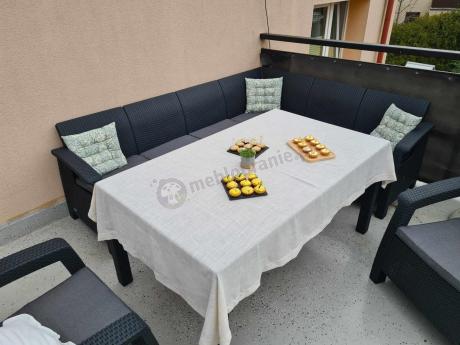 Narożnik na taras Rellme VI ze stołem obiadowym i 2 fotelami grafit