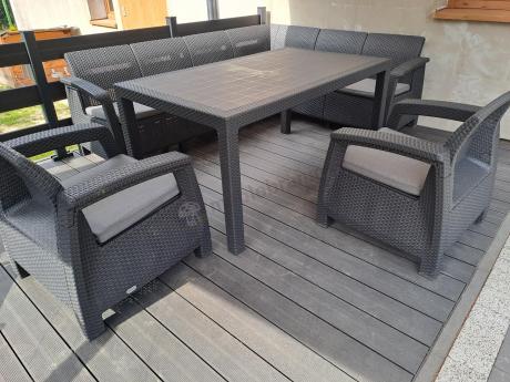 Narożnik na taras Rellme VI ze stołem obiadowym i 2 fotelami grafit