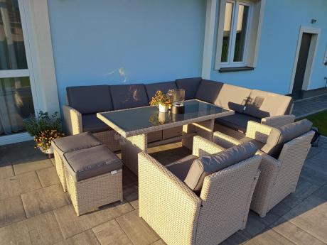 Narożnik na taras z wysokim stołem i fotelami Cofete Light Grey Plus