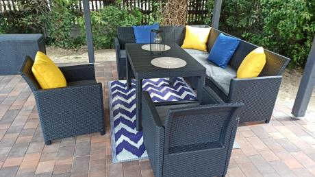 Narożnik ogrodowy 172 x 222cm stół podnoszony i dwoma fotelami - grafitowy