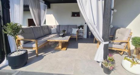 Narożnik ogrodowy 6 osobowy z regulowanym stołem i 2 fotelami Tavaro Corner Plus Wood