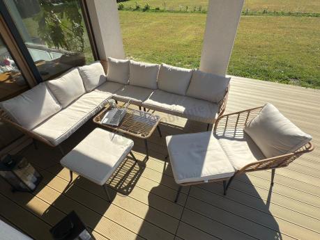 Narożnik ogrodowy boho rope style z dużym stołem, fotelem i pufami Torgiano Corner XL beżowy