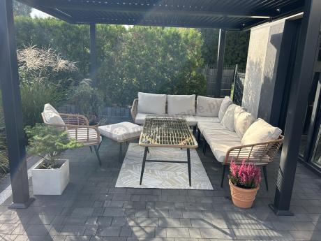 Narożnik ogrodowy boho rope style z dużym stołem, fotelem i pufami Torgiano Corner XL beżowy