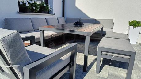 Narożnik ogrodowy moduowy z fotelem i stołem 160cm Calamba Corner XL - Light Grey