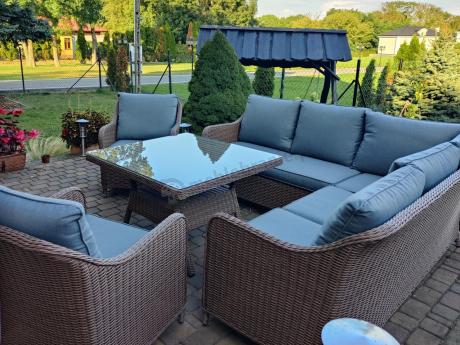 Narożnik ogrodowy technorattan 207x207cm z wysokim stołem Novici - Brown