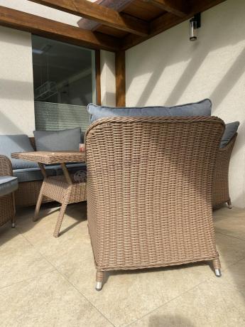 Narożnik ogrodowy technorattan 207x207cm z wysokim stołem Novici - Brown