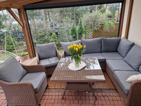 Narożnik ogrodowy technorattan 207x207cm z wysokim stołem Novici - Brown