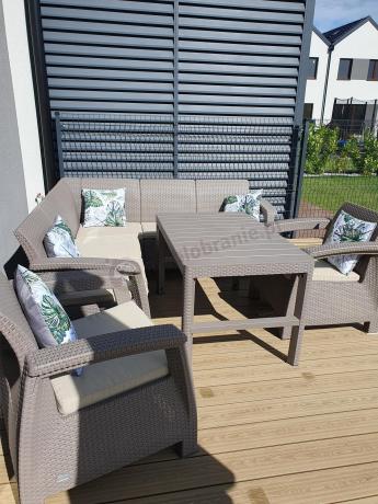 Narożnik ogrodowy z podnoszonym stołem Relly z dwoma fotelami cappuccino