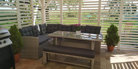 Jasnoszary narożnik ogrodowy technorattan