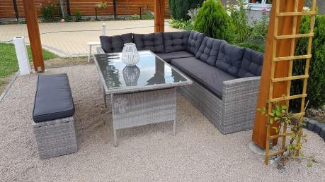 Jasnoszary narożnik ogrodowy technorattan