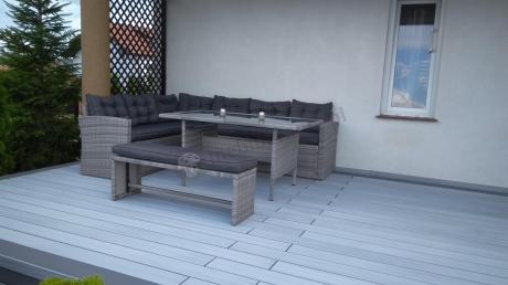 Jasnoszary narożnik ogrodowy technorattan