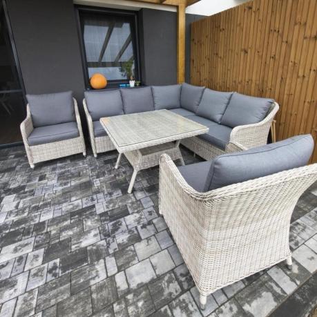 Narożnik tarasowy 207x207cm ze stołem obiadowym 95x95cm i fotelami Novici - Creme