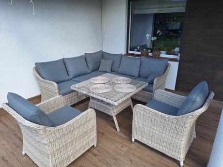 Narożnik tarasowy 207x207cm ze stołem obiadowym 95x95cm i fotelami Novici - Creme