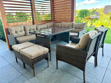 Narożnik technorattan 10 miejsc ze stołem obiadowym Perata Corner Plus Brown