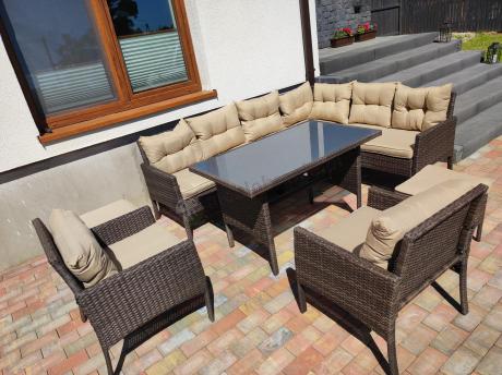 Narożnik technorattan 10 miejsc ze stołem obiadowym Perata Corner Plus Brown