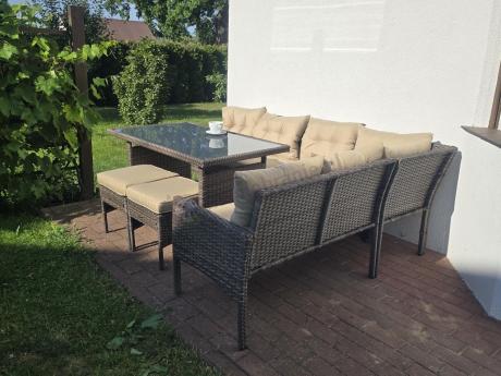 Narożnik technorattan 8 miejsc ze stołem obiadowym Perata Corner Brown