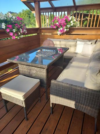 Narożnik technorattan 8 miejsc ze stołem obiadowym Perata Corner Brown