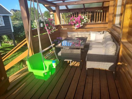 Narożnik technorattan 8 miejsc ze stołem obiadowym Perata Corner Brown