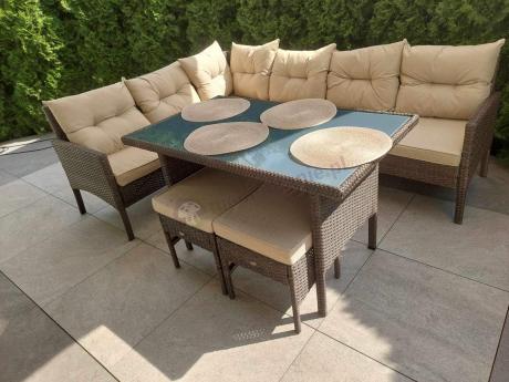 Narożnik technorattan 8 miejsc ze stołem obiadowym Perata Corner Brown