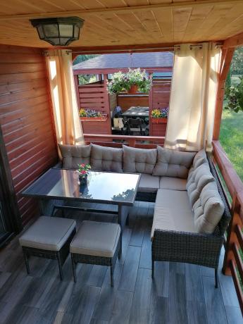 Narożnik technorattan 8 miejsc ze stołem obiadowym Perata Corner Brown