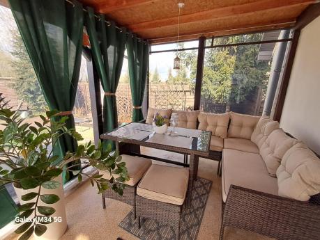 Narożnik technorattan 8 miejsc ze stołem obiadowym Perata Corner Brown