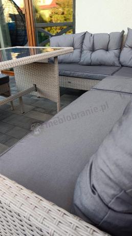 Narożnik technorattan ze stołem 120x70cm i pufami Perata Corner Light Grey