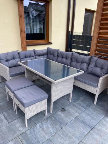 Narożnik technorattan ze stołem 120x70cm i pufami Perata Corner Light Grey