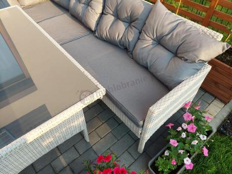 Narożnik technorattan ze stołem 120x70cm i pufami Perata Corner Light Grey