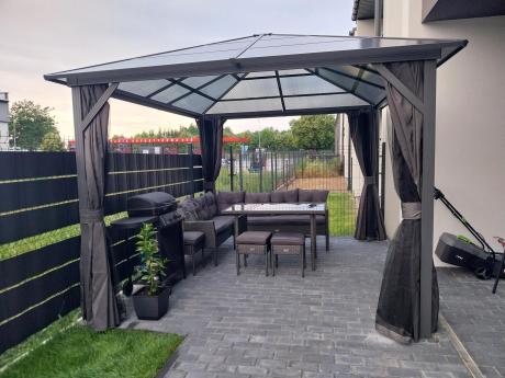 Narożnik z technorattanu 190x140cm z wysokim stołem i 3 pufami Torino Corner Anthracite