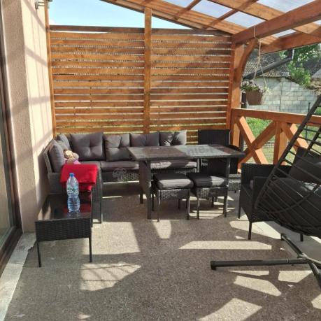 Narożnik z technorattanu 190x140cm z wysokim stołem i 3 pufami Torino Corner Anthracite