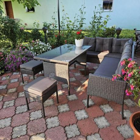 Narożnik z technorattanu 190x140cm z wysokim stołem i 3 pufami Torino Corner Anthracite