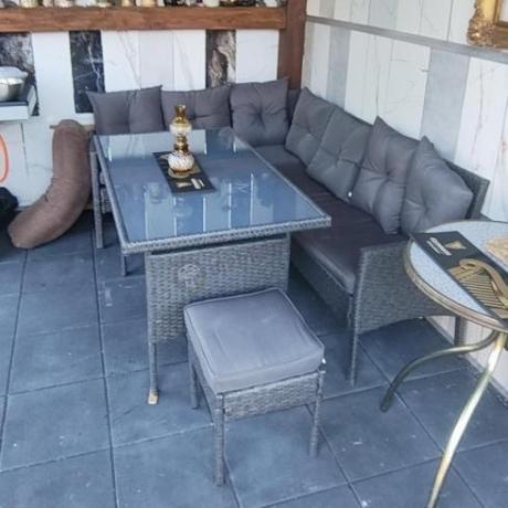 Narożnik z technorattanu 190x140cm z wysokim stołem i 3 pufami Torino Corner Anthracite