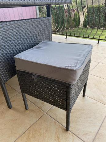 Narożnik z technorattanu 190x140cm z wysokim stołem i 3 pufami Torino Corner Anthracite