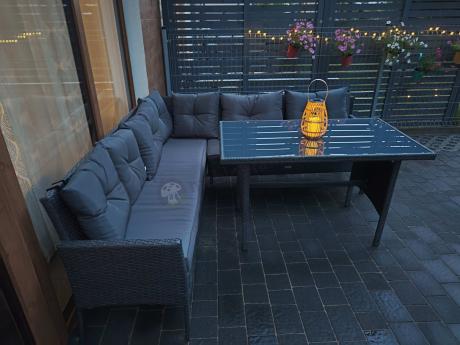 Narożnik z technorattanu 190x190cm z 3 pufami i stołem Torino Corner XL Anthracite