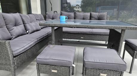 Narożnik z technorattanu 190x190cm z 3 pufami i stołem Torino Corner XL Anthracite