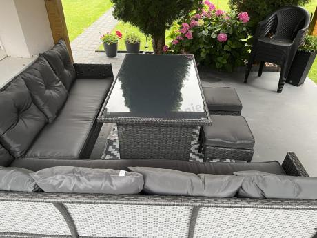 Narożnik z technorattanu 190x190cm z 3 pufami i stołem Torino Corner XL Anthracite