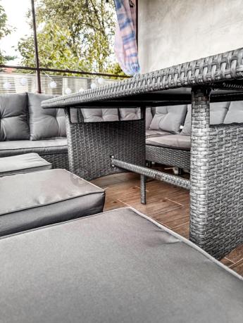 Narożnik z technorattanu 190x190cm z 3 pufami i stołem Torino Corner XL Anthracite