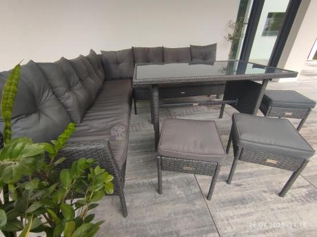 Narożnik z technorattanu 190x190cm z 3 pufami i stołem Torino Corner XL Anthracite