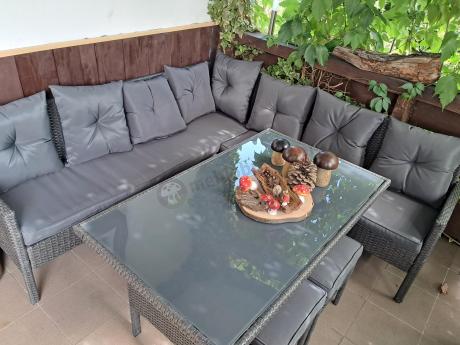 Narożnik z technorattanu 190x190cm z 3 pufami i stołem Torino Corner XL Anthracite