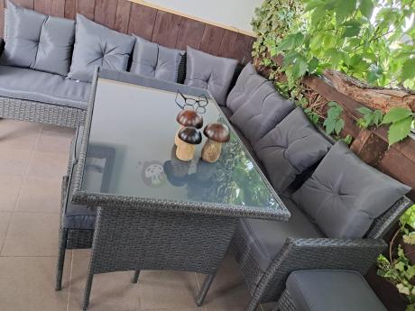 Narożnik z technorattanu 190x190cm z 3 pufami i stołem Torino Corner XL Anthracite