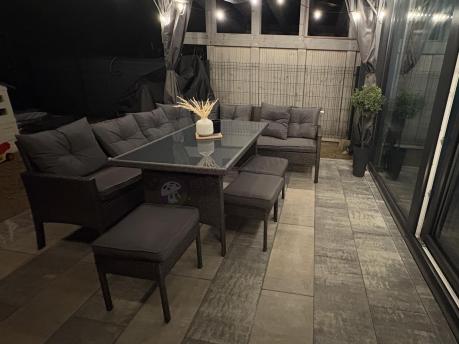 Narożnik z technorattanu 190x190cm z 3 pufami i stołem Torino Corner XL Anthracite