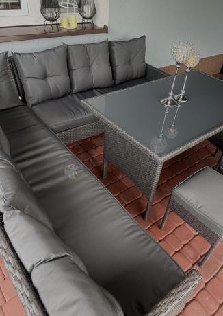 Narożnik z technorattanu 190x190cm z 3 pufami i stołem Torino Corner XL Anthracite