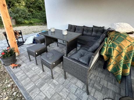 Narożnik z technorattanu 190x190cm z 3 pufami i stołem Torino Corner XL Anthracite