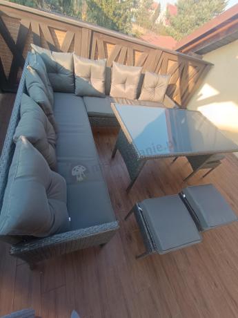 Narożnik z technorattanu 190x190cm z 3 pufami i stołem Torino Corner XL Anthracite