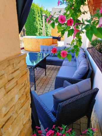 Narożnik z technorattanu z pufami i fotelami Perata Corner Plus – Anthracite