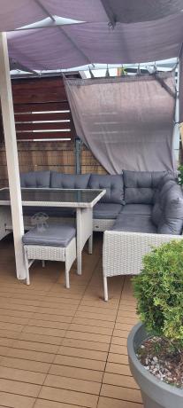Narożnik z technorattanu ze stołem 120x70cm pufami i fotelem Perata Corner Light Grey
